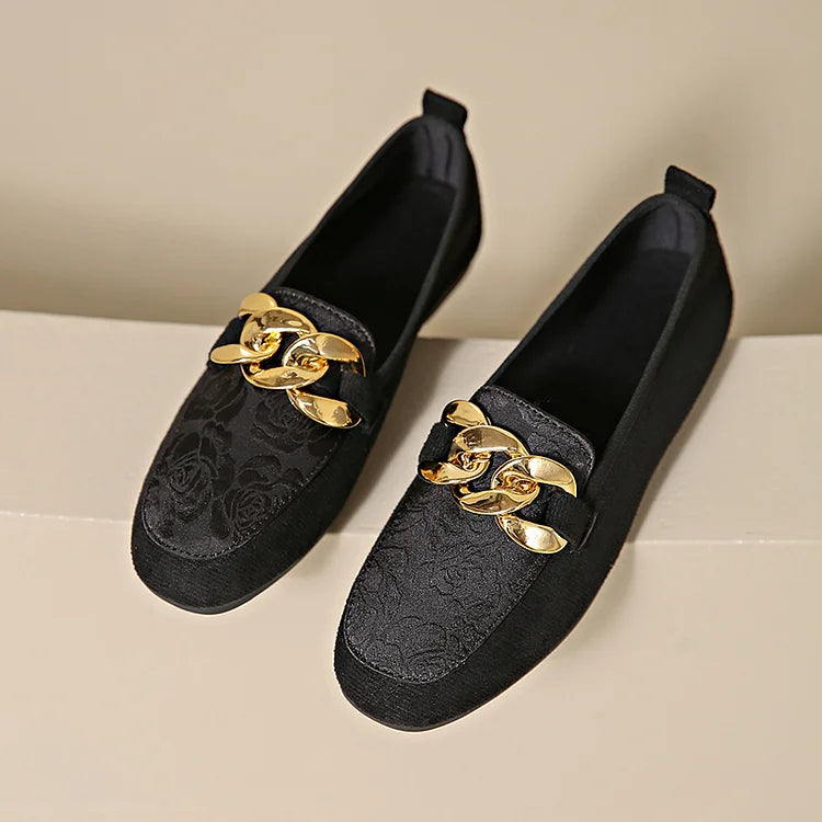 Brzyna -  Eleganckie loafersy z ozdobnym łańcuszkiem