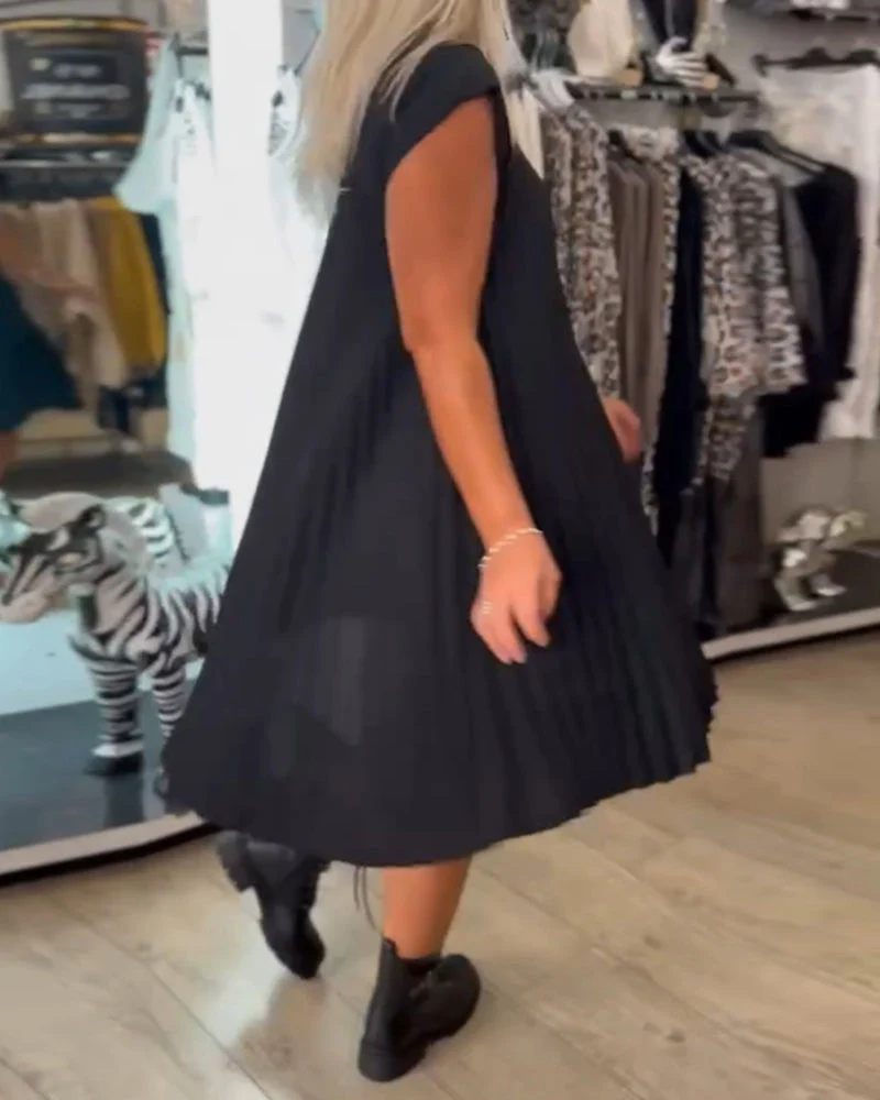 Karolina – Zwiewna plisowana sukienka na lato