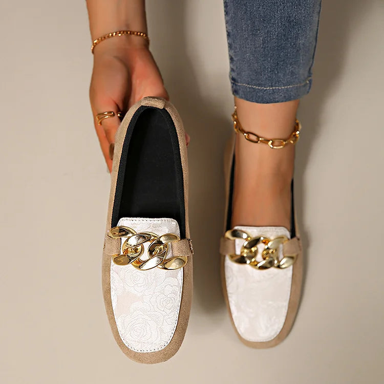 Brzyna -  Eleganckie loafersy z ozdobnym łańcuszkiem