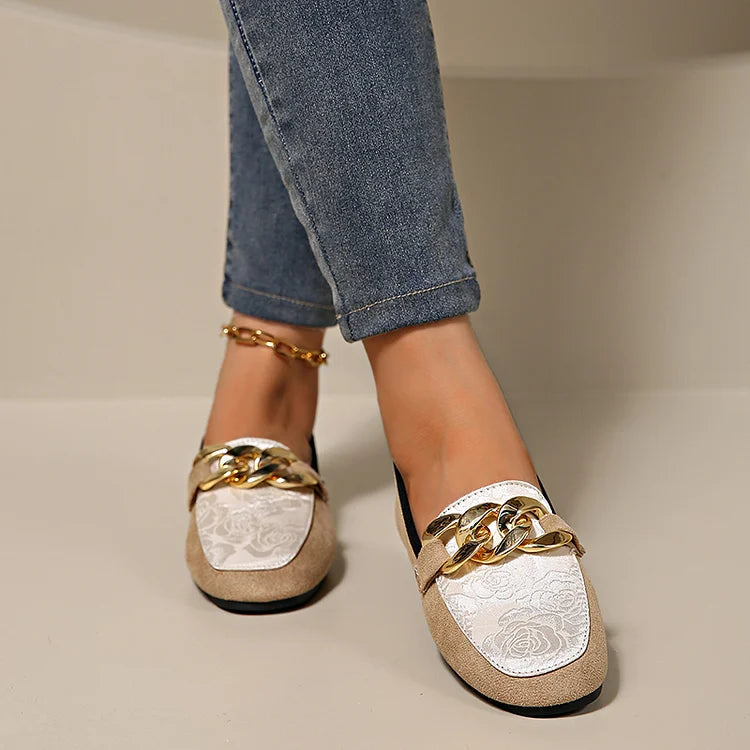 Brzyna -  Eleganckie loafersy z ozdobnym łańcuszkiem