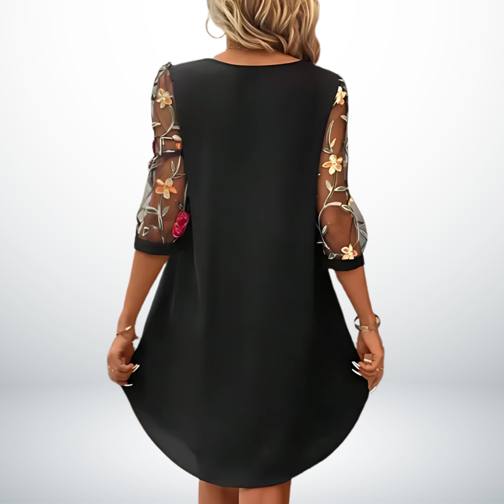 Evelina – Elegancka sukienka z dekoltem w serek