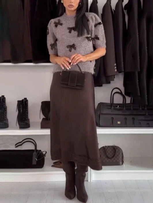 Ryliana – Elegancki komplet sweter i spódnica