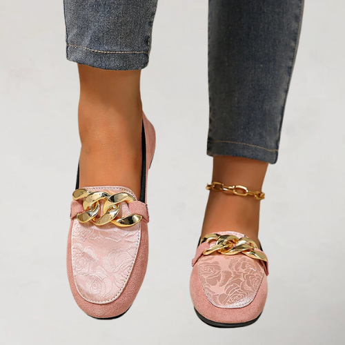 Brzyna -  Eleganckie loafersy z ozdobnym łańcuszkiem
