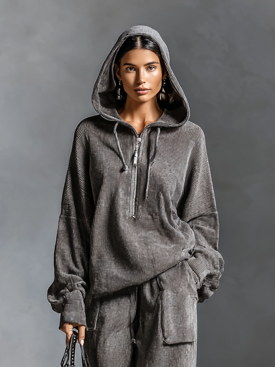 Aleria - Damska luźna bluza z kapturem i prostymi spodniami z materiału sztruksowego