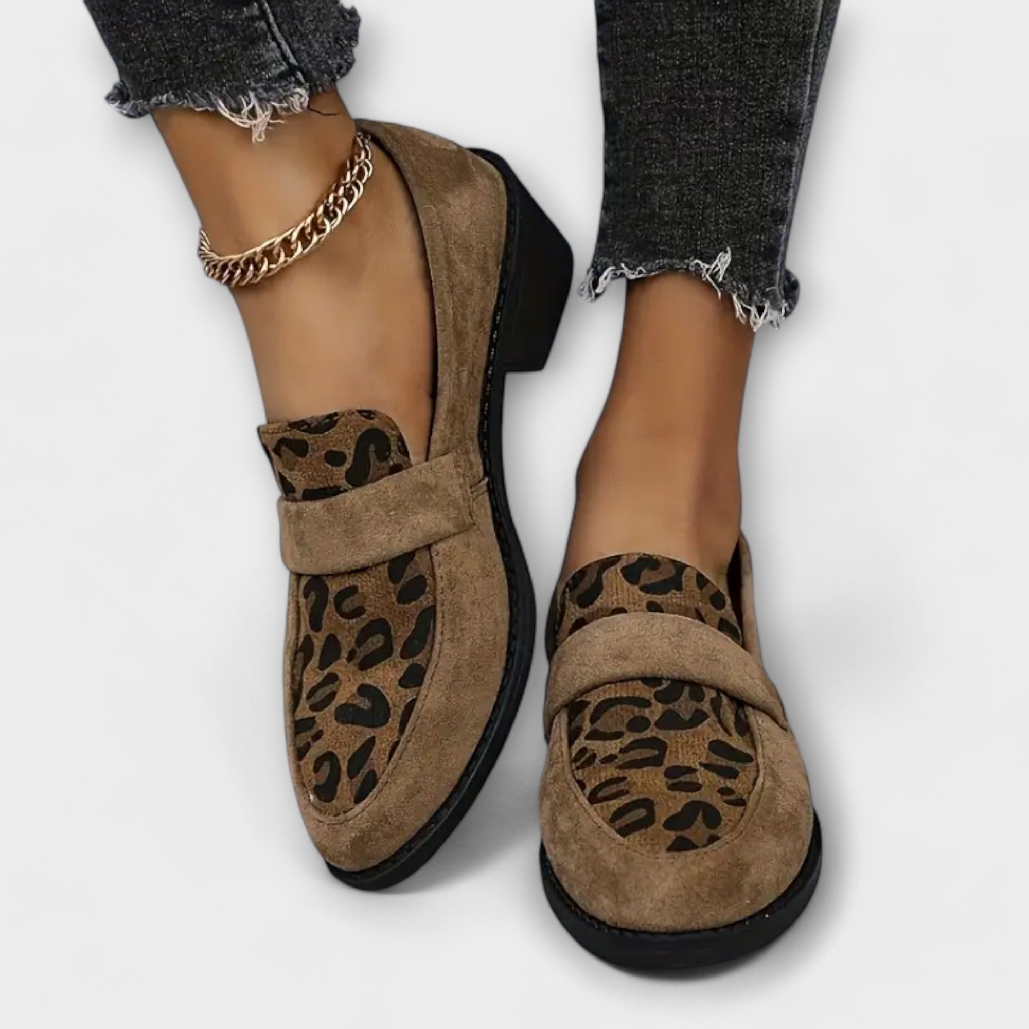 Joanna - Eleganckie buty damskie z nadrukiem w panterkę
